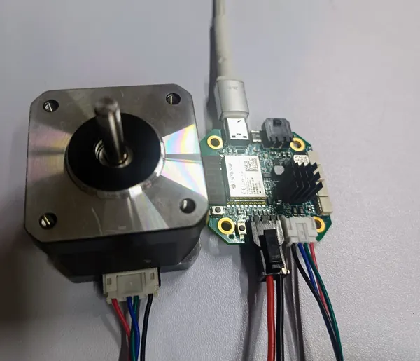 Real NEMA17 Closed Loop CAN Adapter Board prototype connected to a NEMA 17 stepper motor
